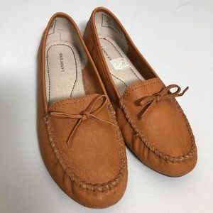 LANDS’ END Women Leather Women’s flat  7M
